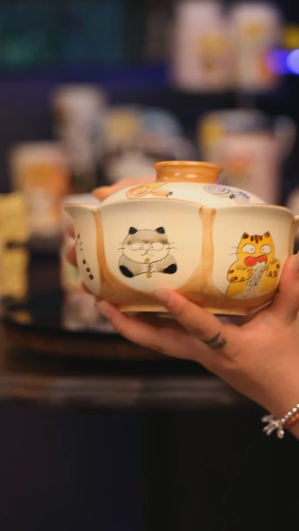 【闪购商品】摆件景德镇釉下彩绘设计师款式陶瓷