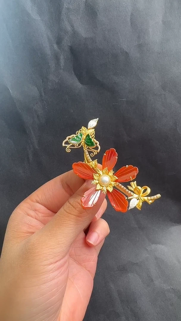 玛瑙/玉髓颈饰银S925镶嵌胸针