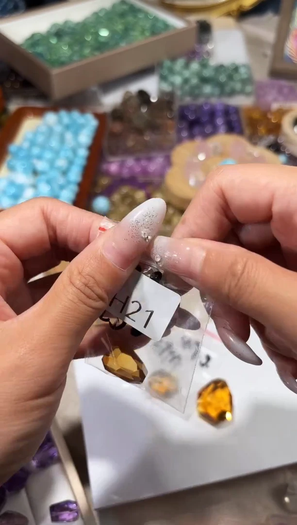 水晶手串未镶嵌H21爆力黄随行拍3