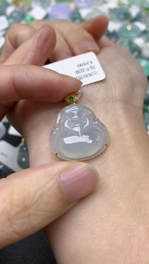 颈饰18K金镶嵌翡翠天然缅甸A货翡翠