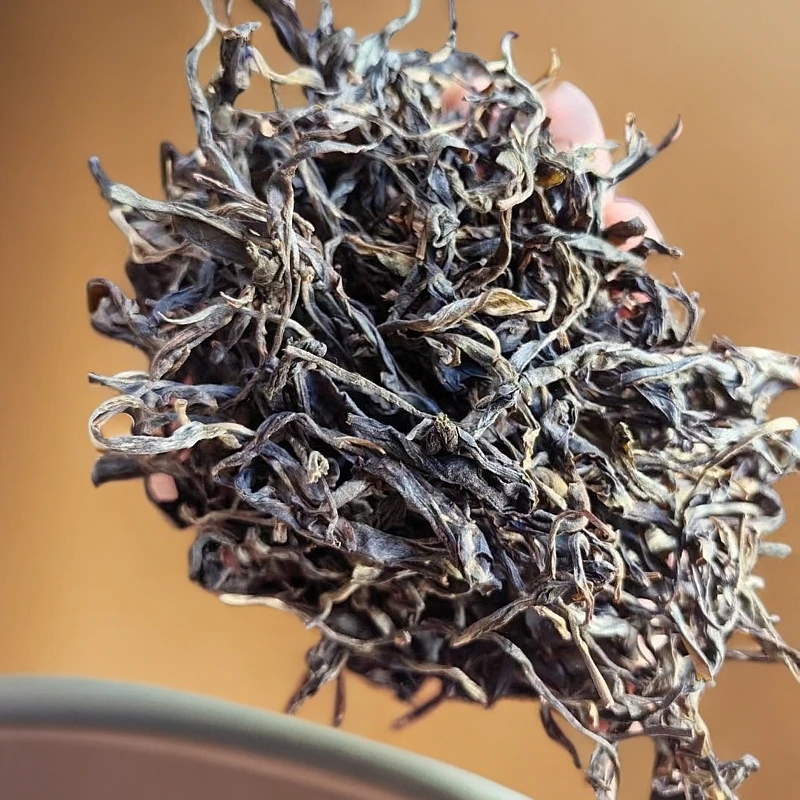 2024年云南临沧冰岛坝歪普洱茶生茶250克-500克茶叶