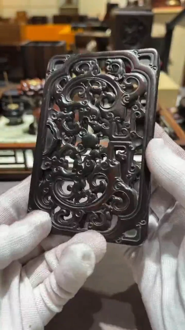 红酸枝木类精品木雕精工细作其一