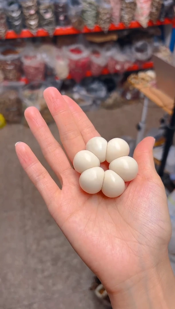 吊坠菩提根/象牙果白色山竹蒜瓣手捻