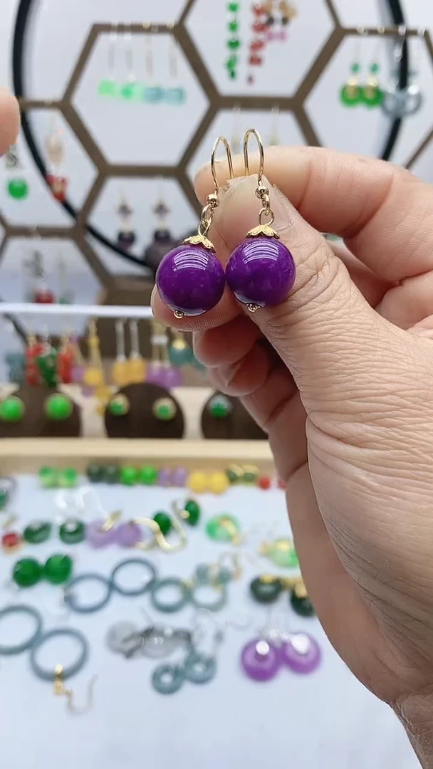 未镶嵌苏纪石（舒俱来）耳饰70