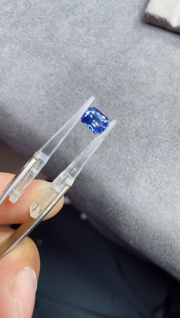 裸石蓝宝石2.3ct