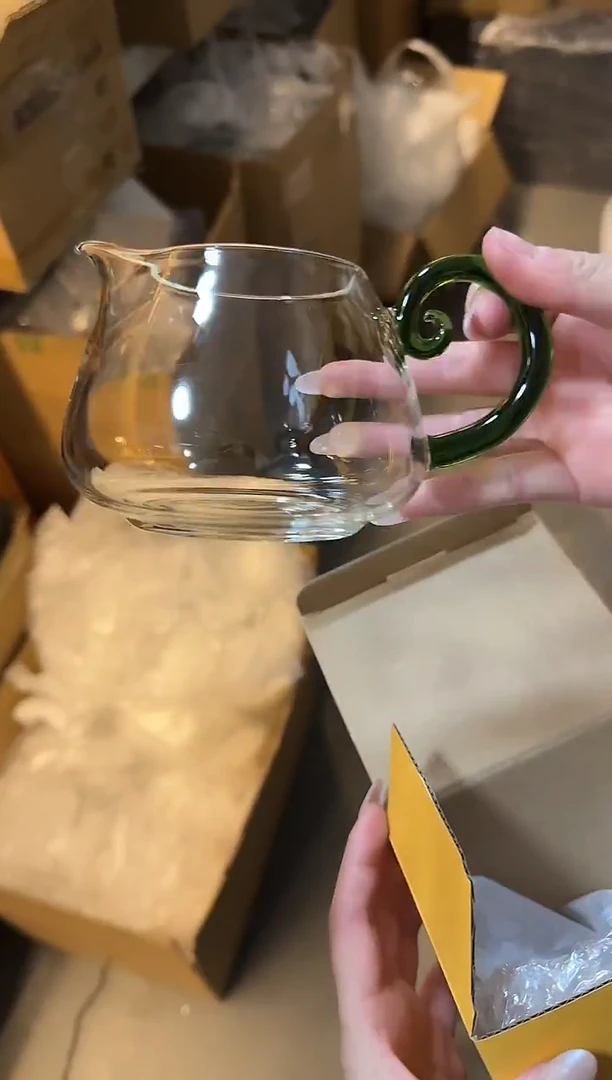 墨绿婉月公道杯