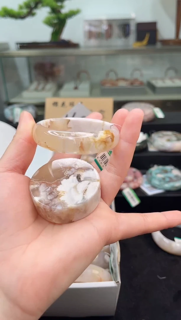 未镶嵌手镯石英质玉50圈口（赠品镯心）1039410
