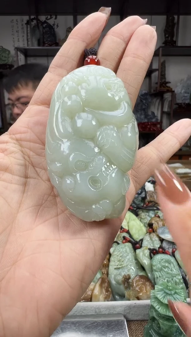 未镶嵌和田玉把件1