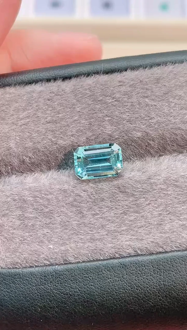 裸石海蓝宝石S****a2.47-788天然海蓝宝石