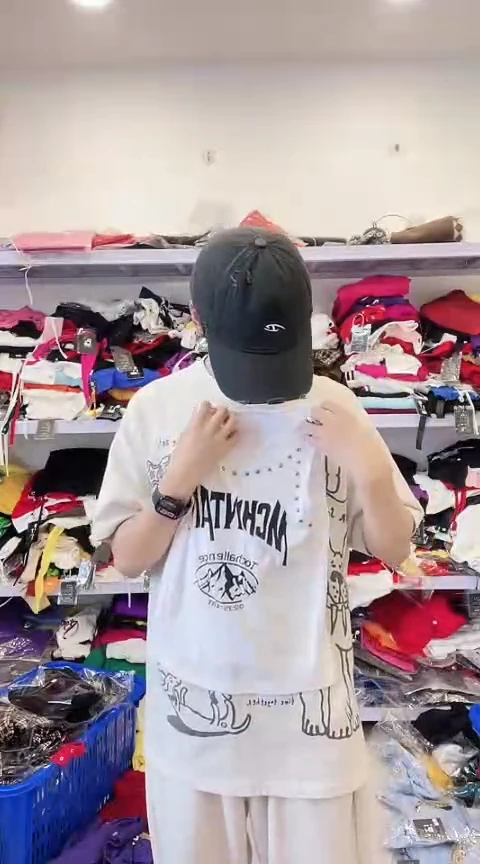 闪电购精品女装205M瑕