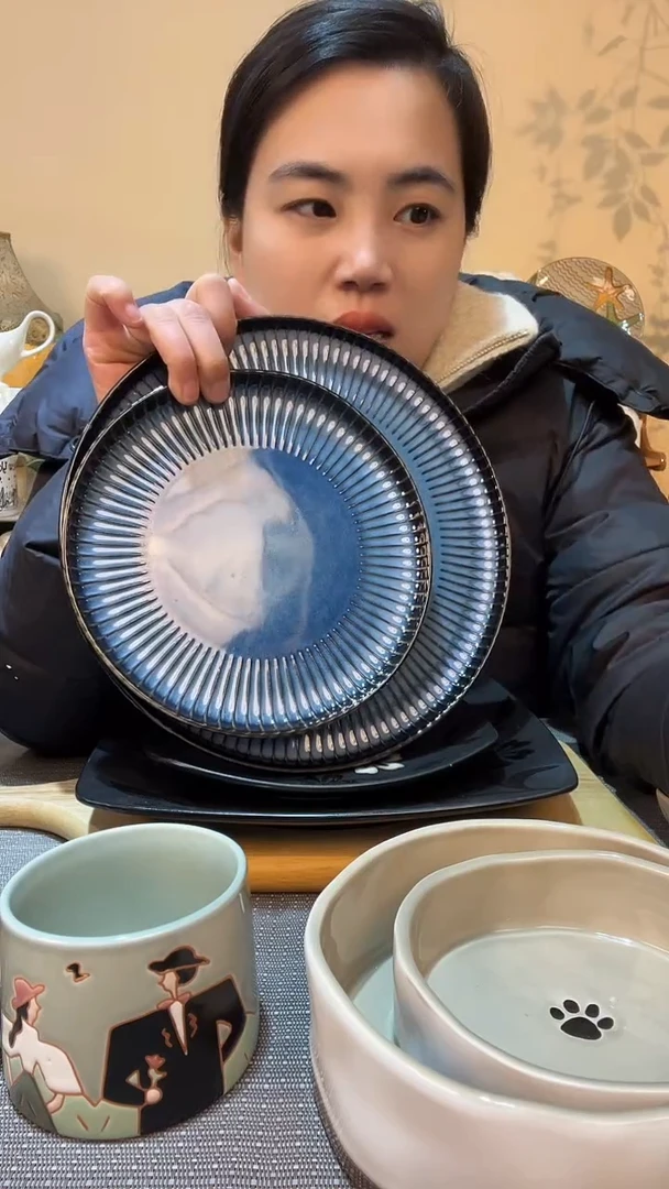 【闪购商品】瓷片线条大小盘2件 微瑕介意勿拍
