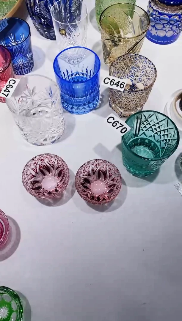 【闪购商品】水晶玻璃无手柄款一对红色很小酒杯连菊