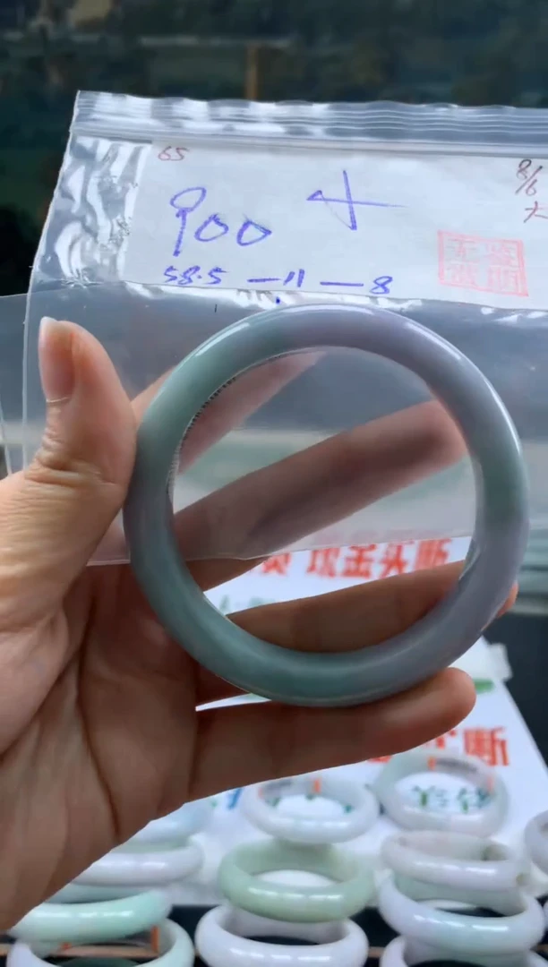 翡翠手镯未镶嵌翡翠手镯 下单联系小耳机#65