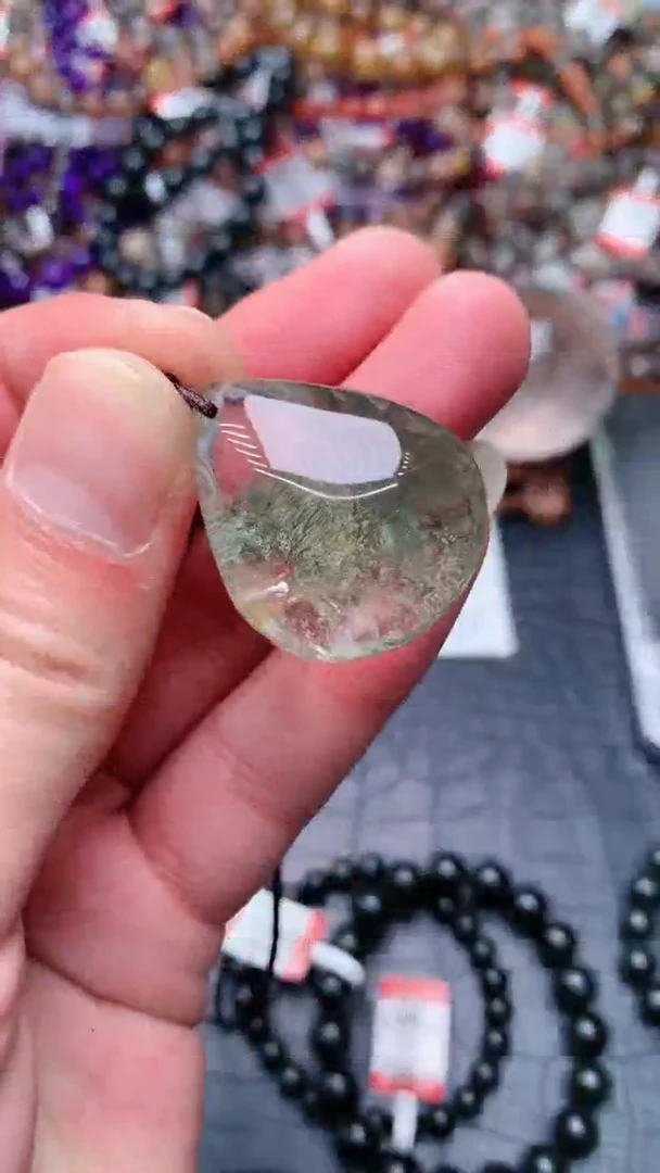 【闪购商品】水晶吊坠(赠链)未镶嵌16