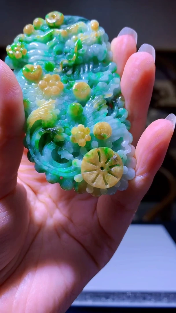 未镶嵌定制翡翠8014fh-毛货挂件(赠珠链)62