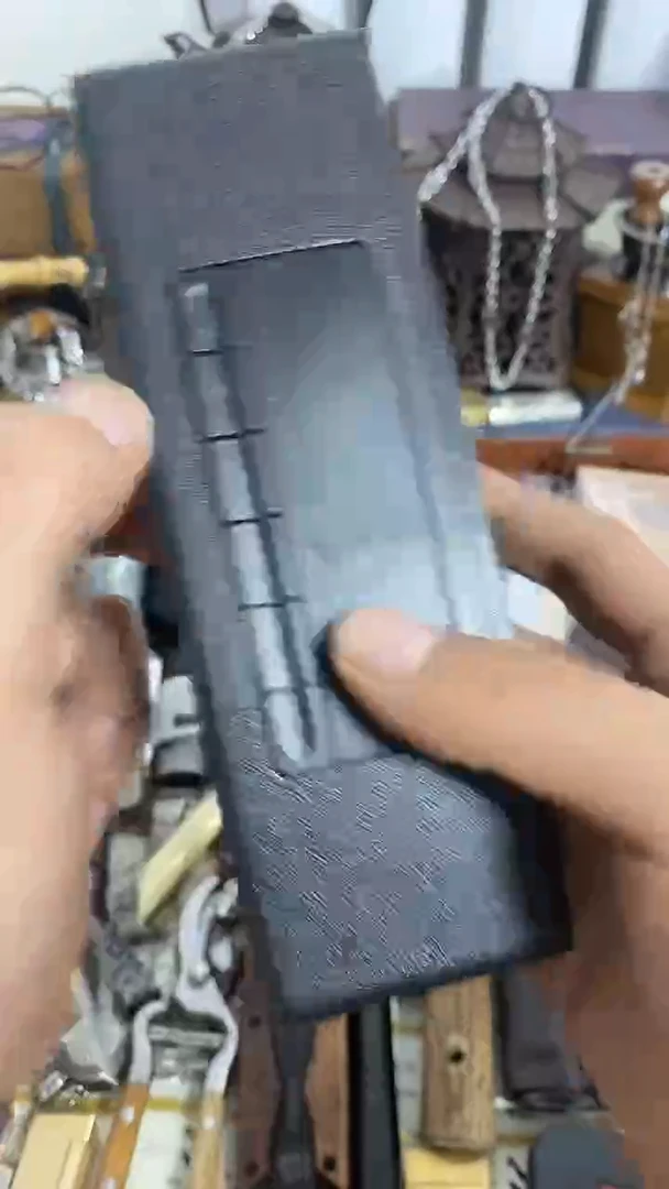 瓷片闪购商品  如图所示