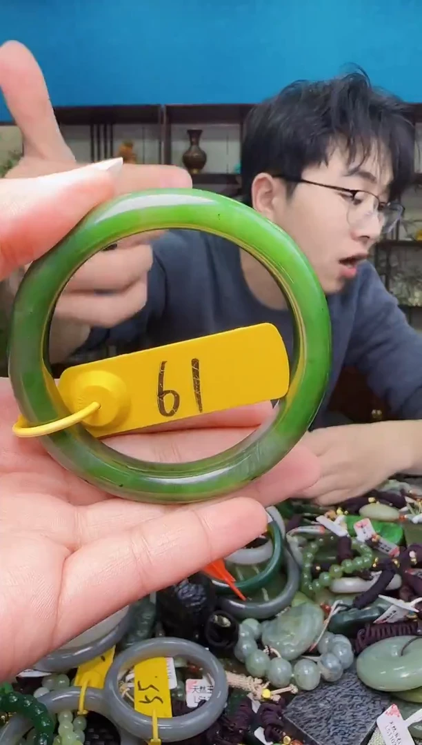 颈饰未镶嵌和田玉lf61