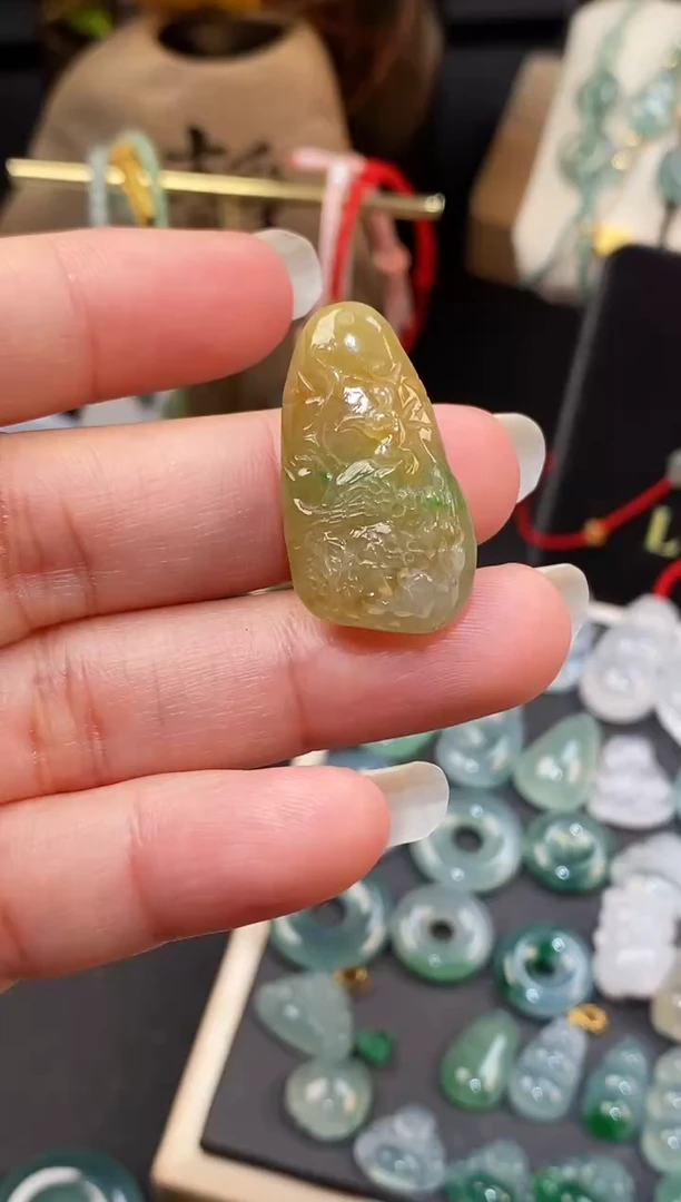 散珠翡翠喜上眉梢裸石
