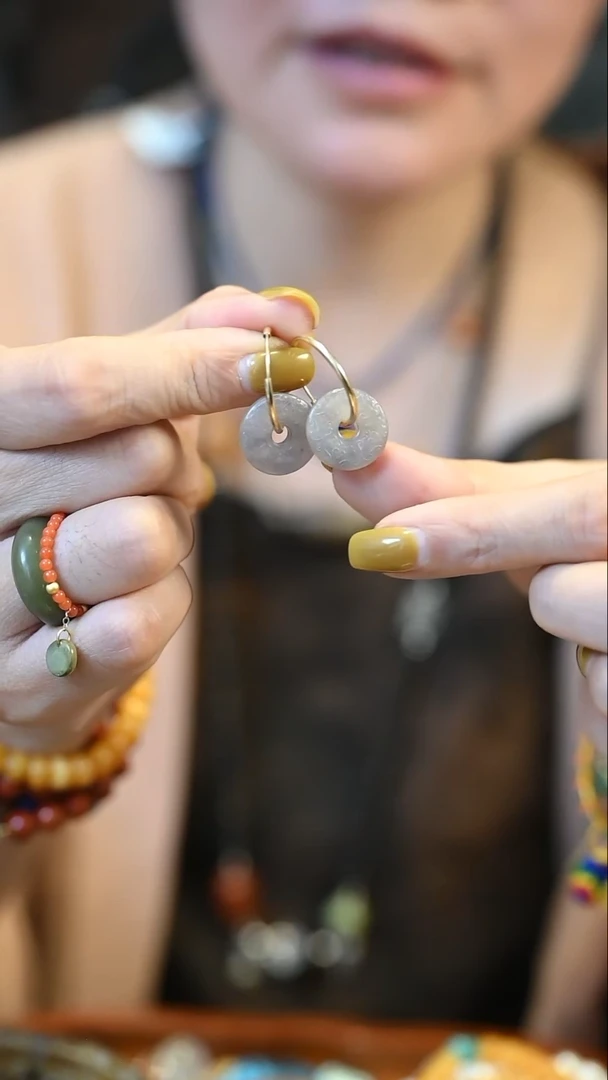 和田玉未镶嵌耳饰 定向 大美同学