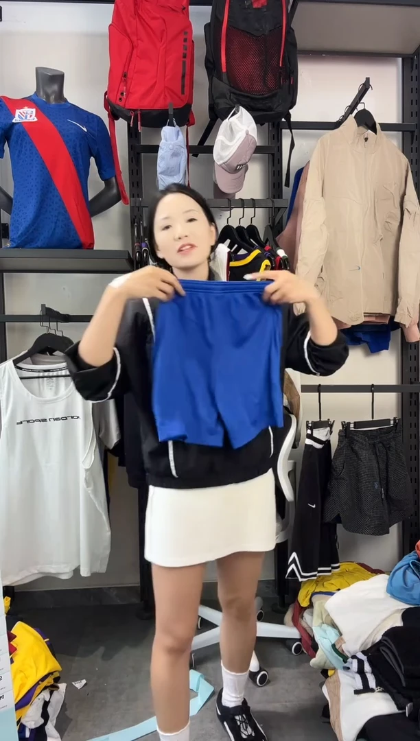 793编码 瑕疵款直播间过款为准 尺码M