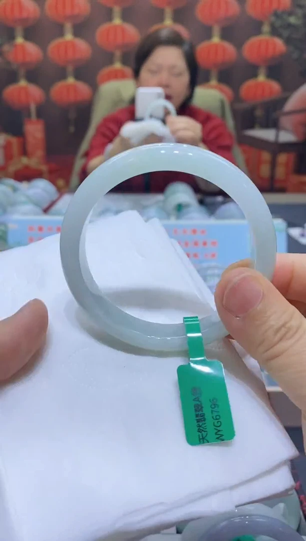 【闪购商品】翡翠手镯未镶嵌00009267