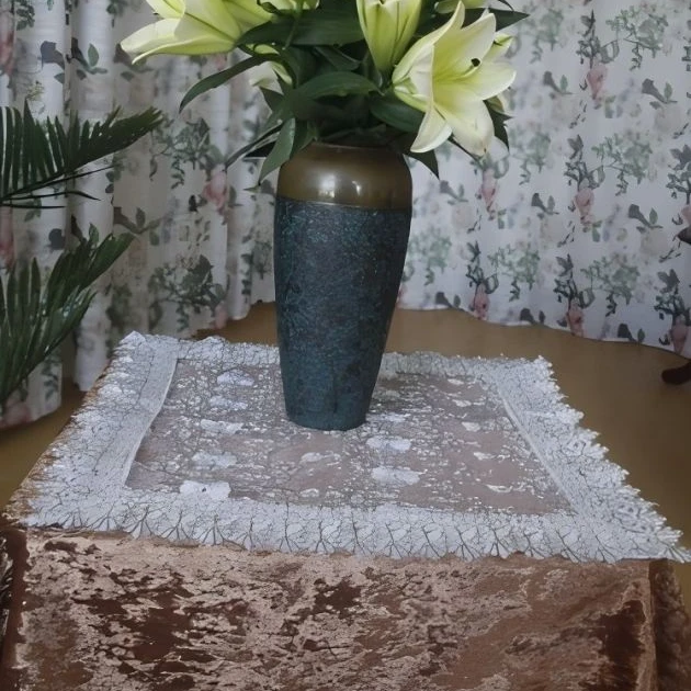 ZN028-3蕾丝【60*60】车股绣蕾丝桌布