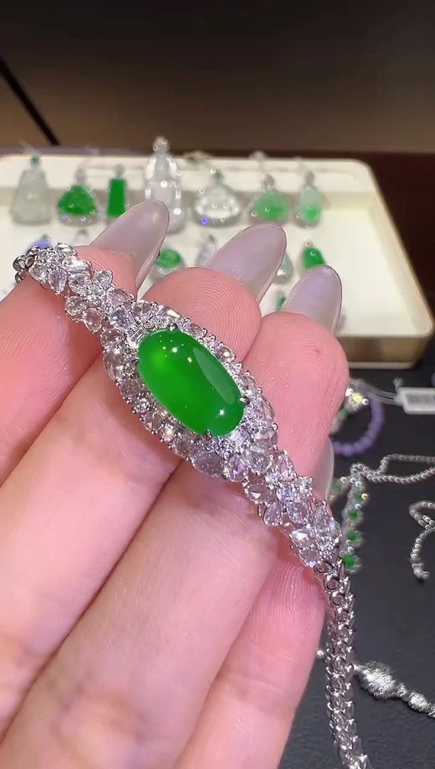 18K金镶嵌手链翡翠翡翠