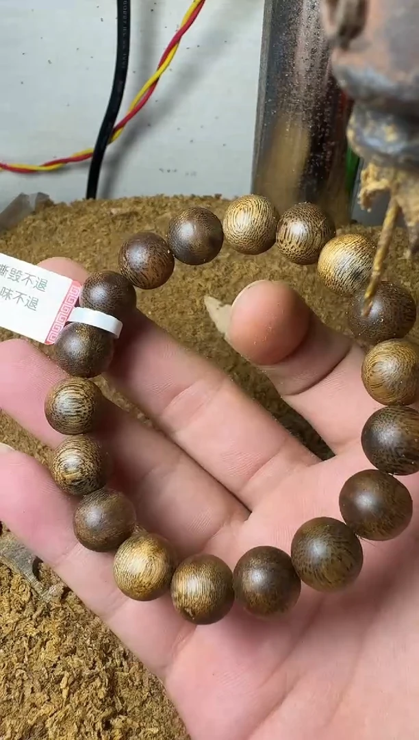 沉香手串绿奇楠沉香卡12规格圆珠单圈12克