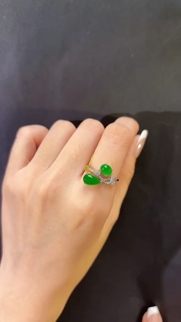 翡翠戒指18K金镶嵌翡翠15圈戒指多人不退不换