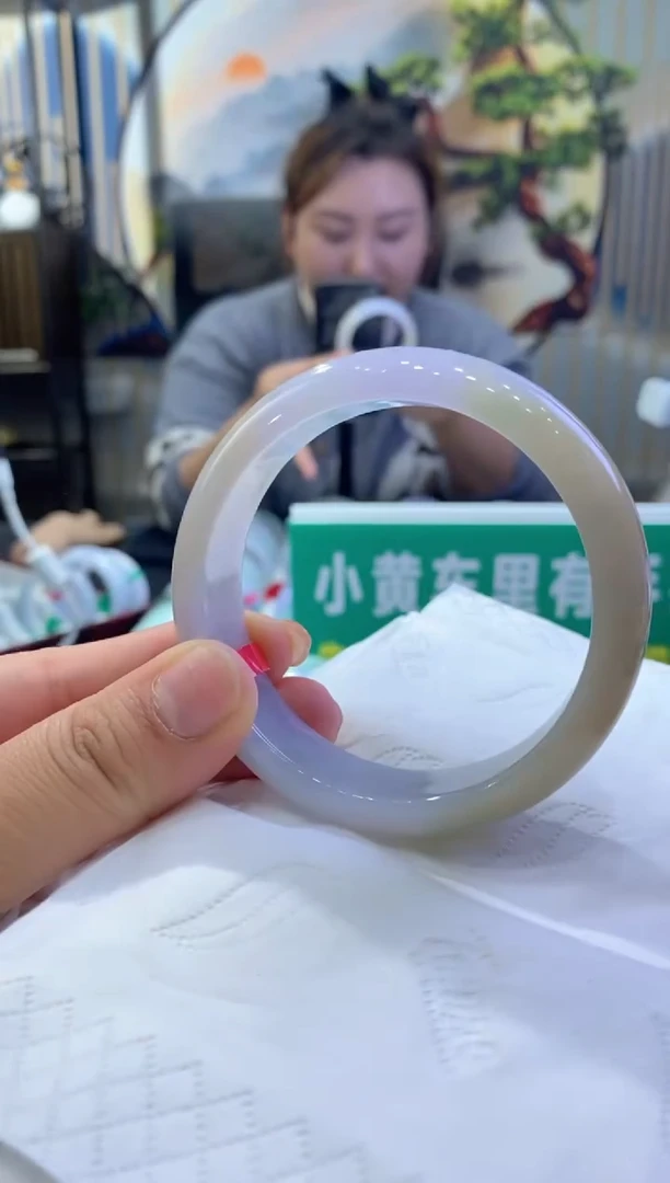 【闪购商品】翡翠手镯未镶嵌多人03791