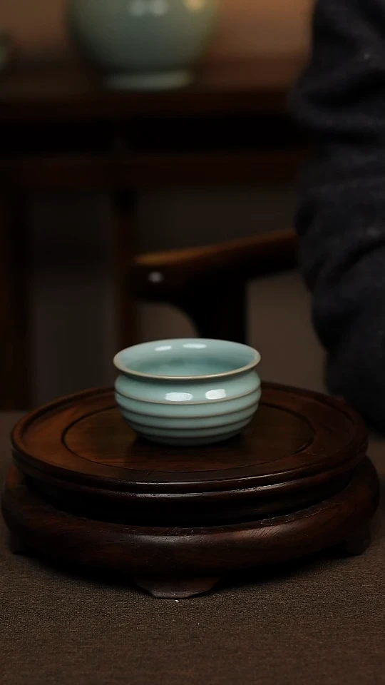 瓷片天青色全手工玹纹杯80ml微瑕不带礼盒
