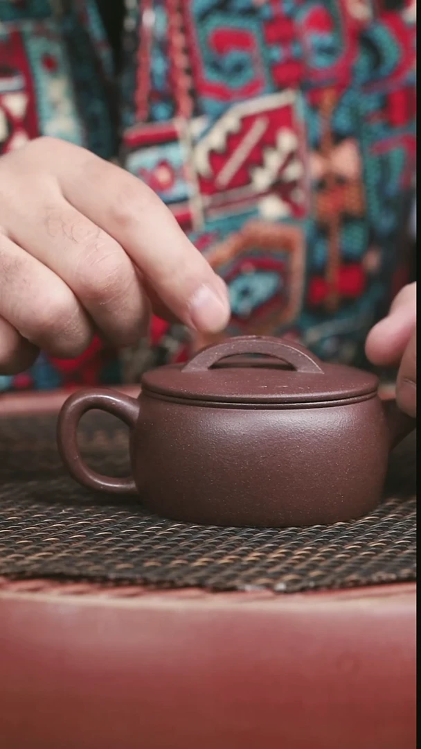 茶壶紫砂高砂老紫泥汉瓦150CC