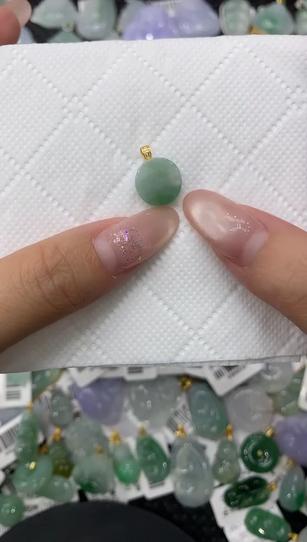 颈饰未镶嵌翡翠1111111111
