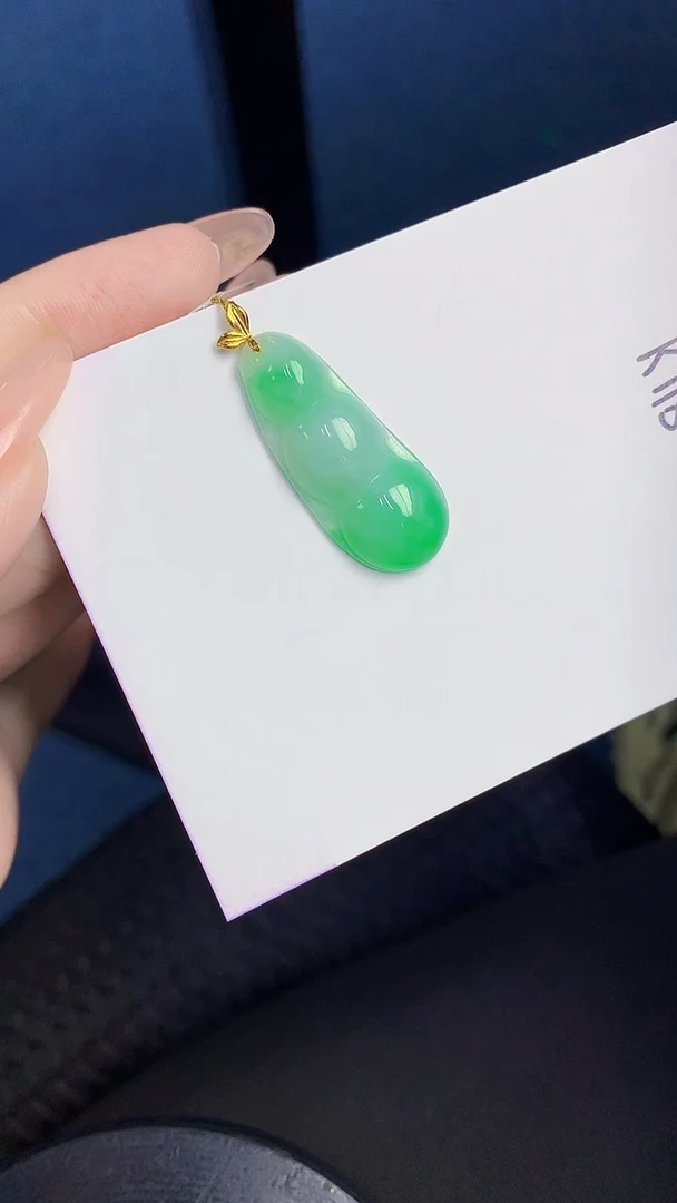 颈饰18K金镶嵌翡翠缅甸天然翡翠A货