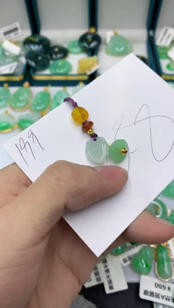 【闪购商品】翡翠颈饰未镶嵌号链接11111