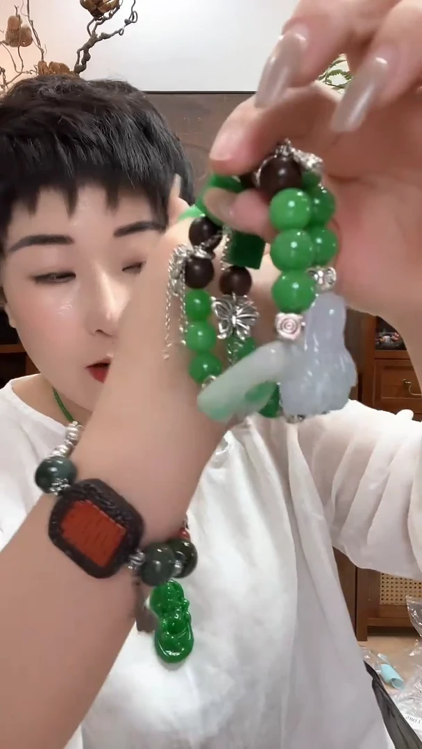 吊坠(赠链)合金翡翠363