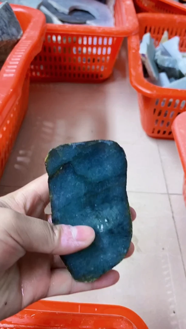 颈饰未镶嵌翡翠用****2天然翡翠092