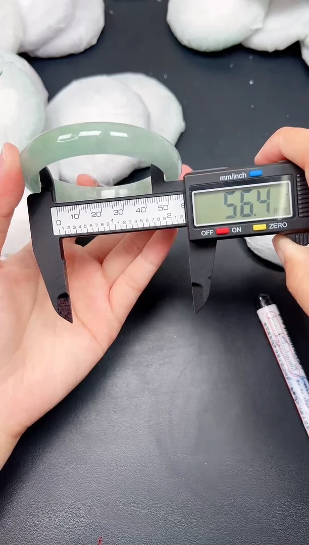 精品手镯，一物一拍C056