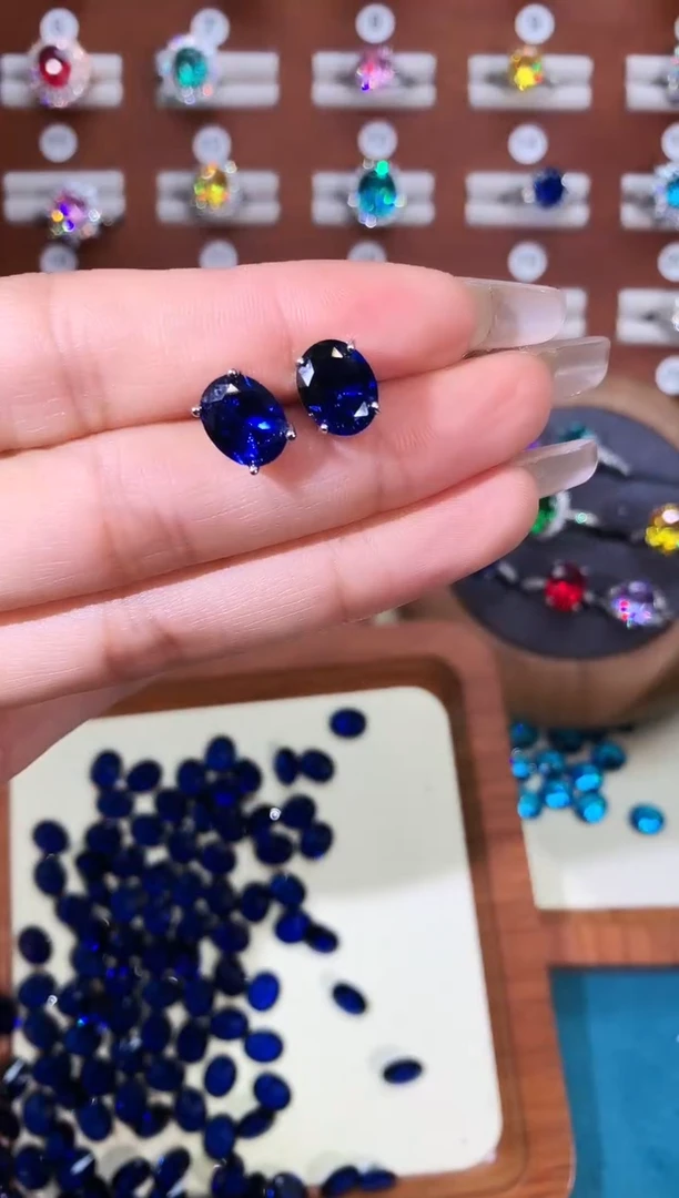 耳饰蓝宝石银S925镶嵌810白