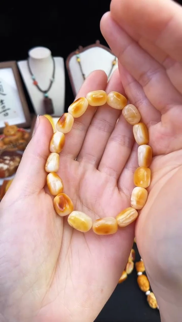 琥珀未镶嵌珠宝奇石柒月