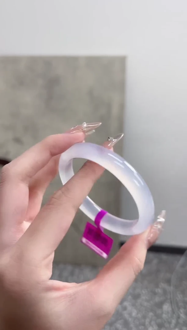 【闪购商品】玛瑙/玉髓手镯未镶嵌55-56圈需要包容