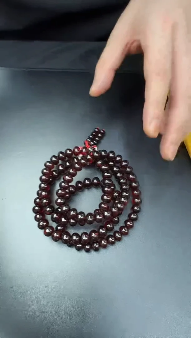 未镶嵌琥珀裸石抚顺血珀108素圈  HC0730-29 多样性发其一
