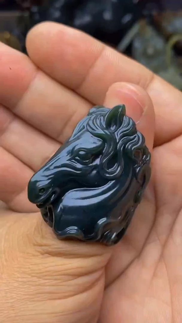 未镶嵌和田玉挂件1