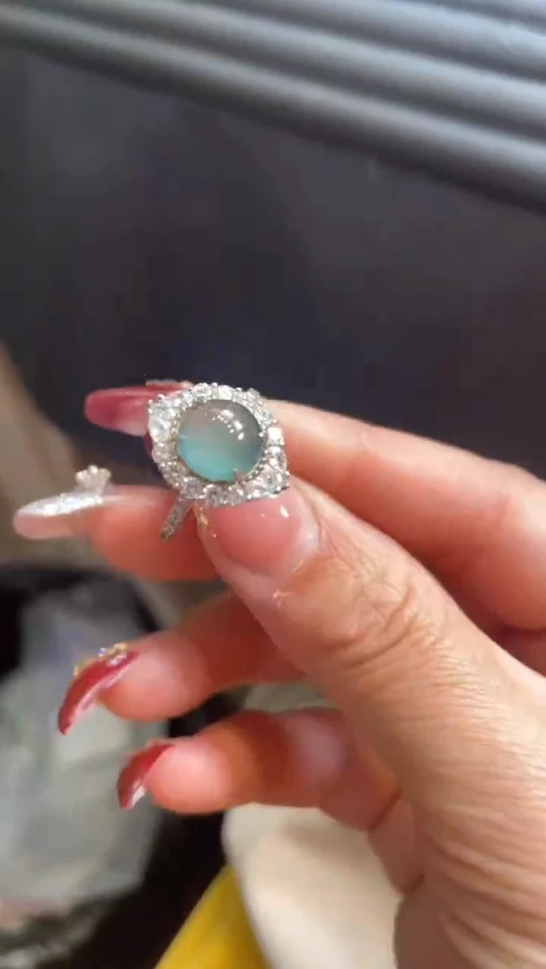 【闪购商品】翡翠颈饰未镶嵌      *180