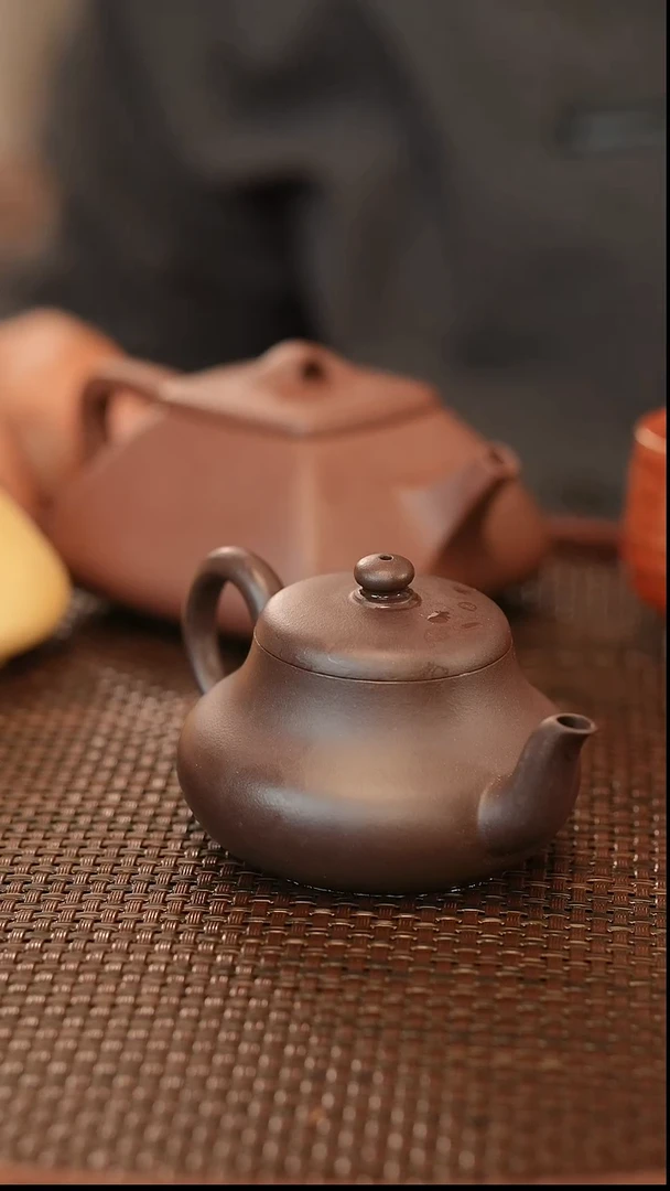 茶壶紫砂全手 紫茄泥 君德 125cc