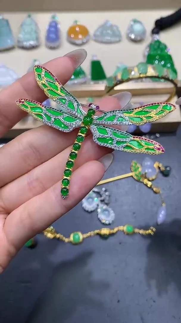 【闪购商品】翡翠吊坠(不含链)银S925镶嵌3多人多样性随机发货1件