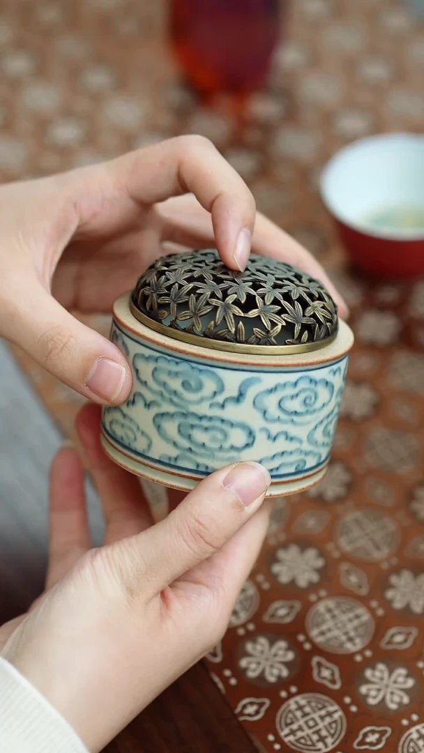 【闪购商品】闪购闪购祥云香炉