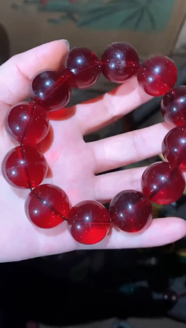 未镶嵌血珀手链永玉阁精品专属摆件