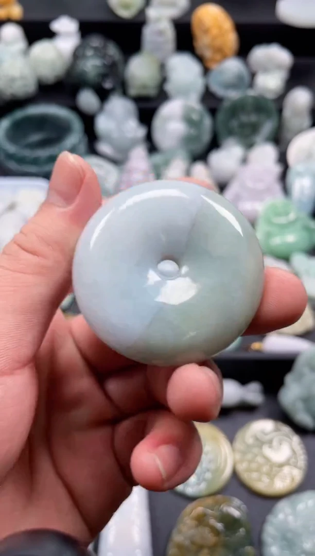 翡翠未镶嵌颈饰天然翡翠a货