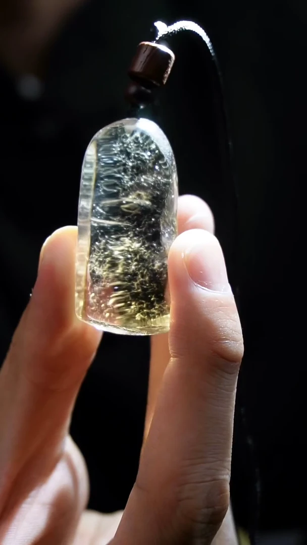 吊坠(赠链)未镶嵌水晶水晶